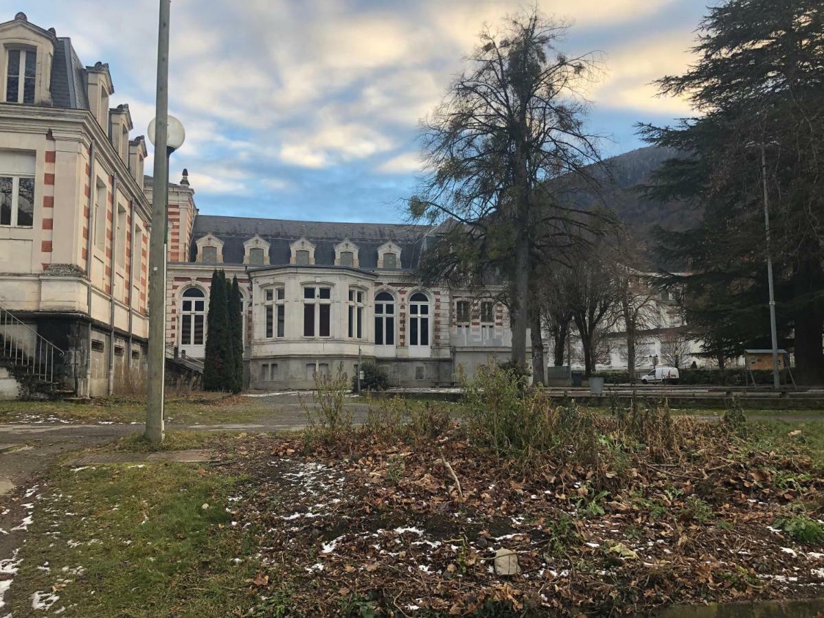 Les Jardins Du Casino T2 Bis- 4 Personnes-Tarif Cures Apartment Bagneres-de-Luchon Exterior photo